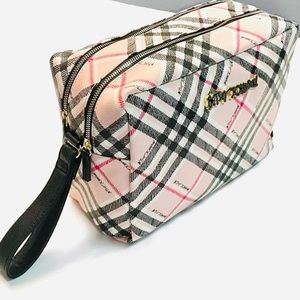 Betsey Johnson Oversized Weekender Cosmetics Toiletry Bag in Pink Plaid